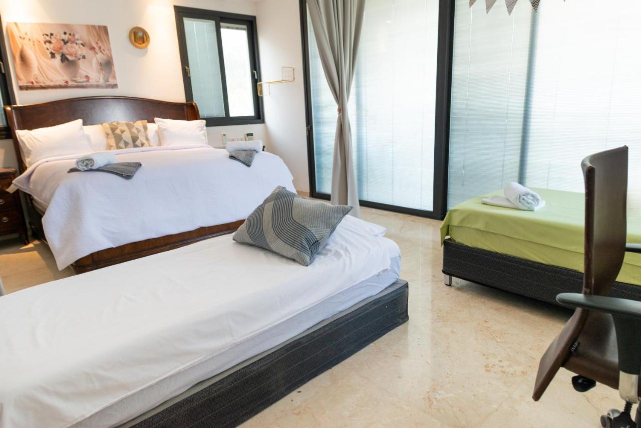 Grace Holon Villa & Pool Zewnętrze zdjęcie